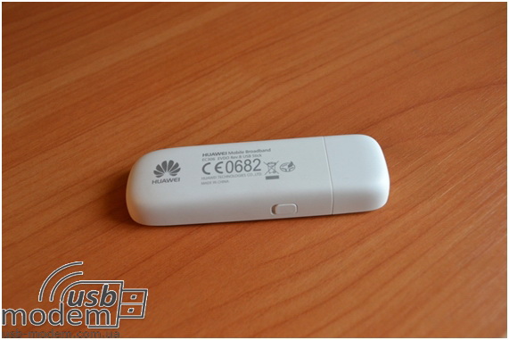  Huawei EC 306 вид ззаду 