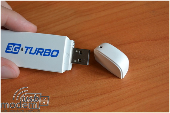  huawei ec306 без ковпачка, показана петля за допомогою якої можна іспользоватьб модем в якості брелка 